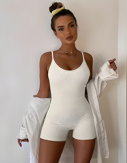 ENTERIZO PREMIUM🔥- En tela licrada con ajuste perfecto.